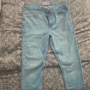 Regular 25 98% cotton wash cold.